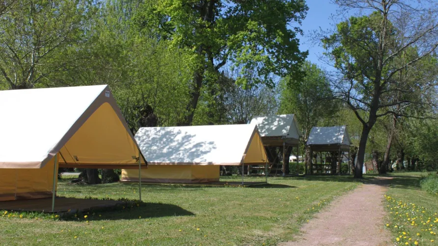 Flower Camping du Port Caroline