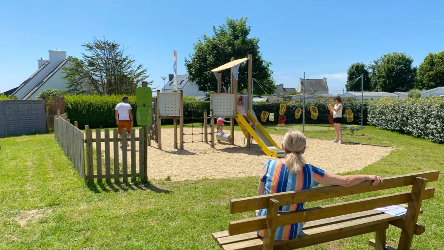 Camping La Corniche***
