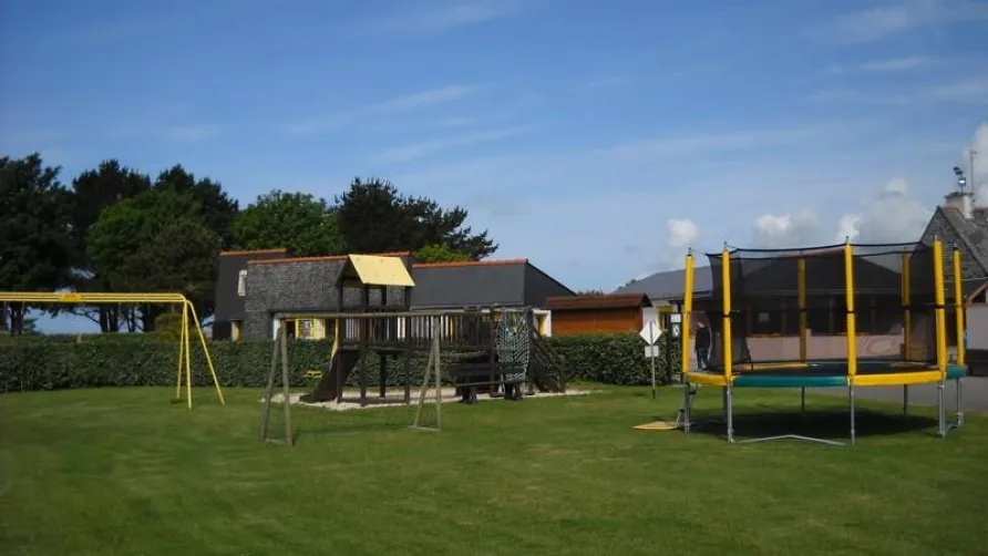 Camping La Corniche***