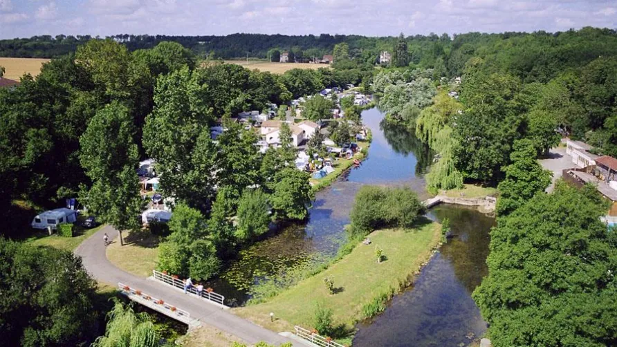 Capfun - Camping La Rivière****