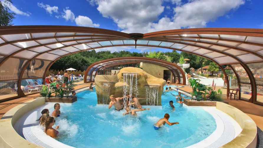 Flower Camping LA CHATAIGNERAIE de Sarlat