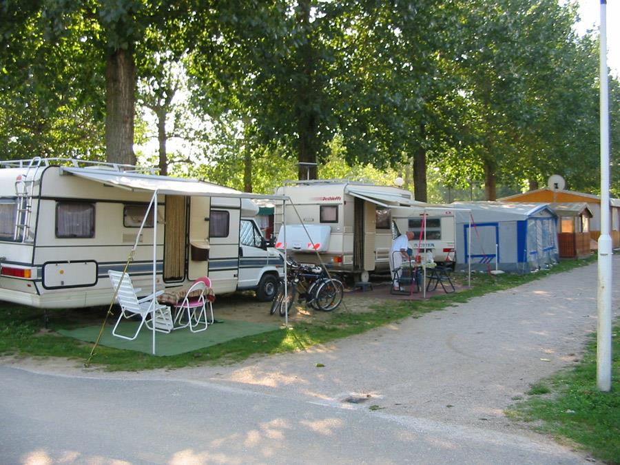 FKK  und Klassische Camping Terme Banovci