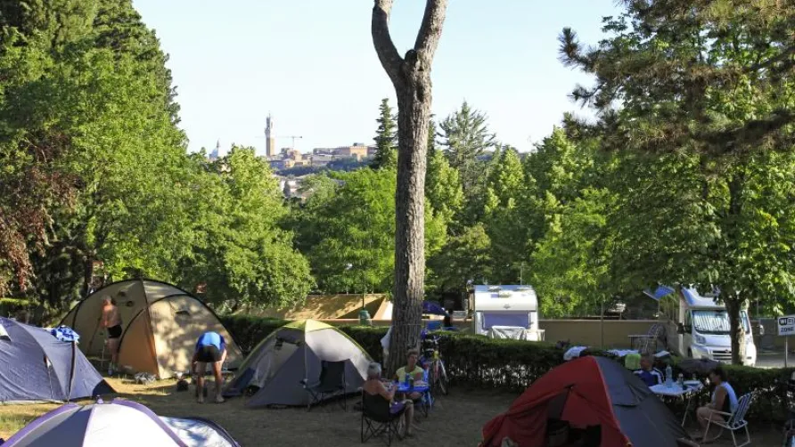 Camping Siena Colleverde
