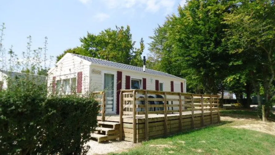 Camping La Presqu'île de Champaubert
