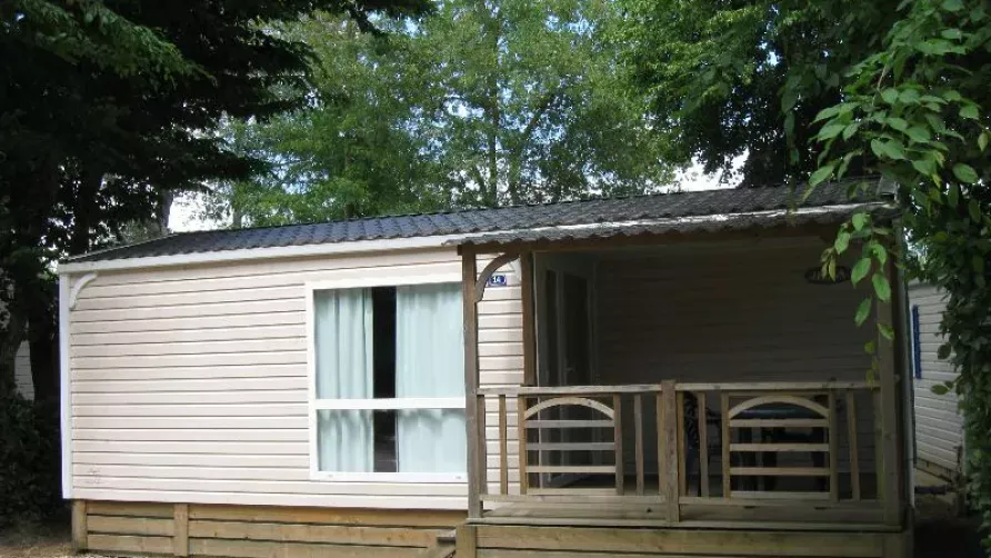 Camping La Presqu'île de Champaubert