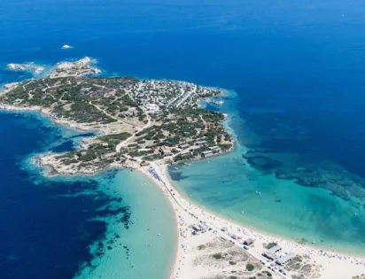 Isola dei Gabbiani - Land of water