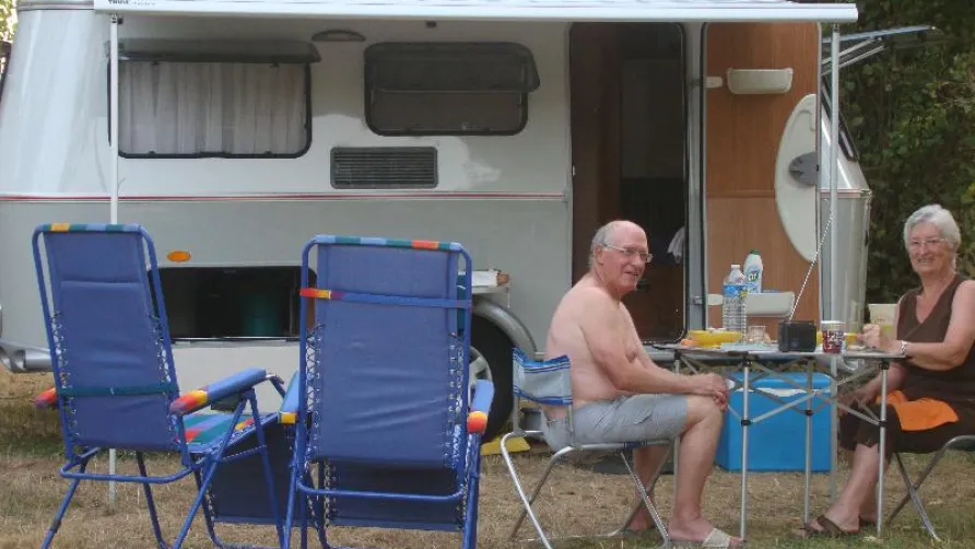 Camping LES GRAVES