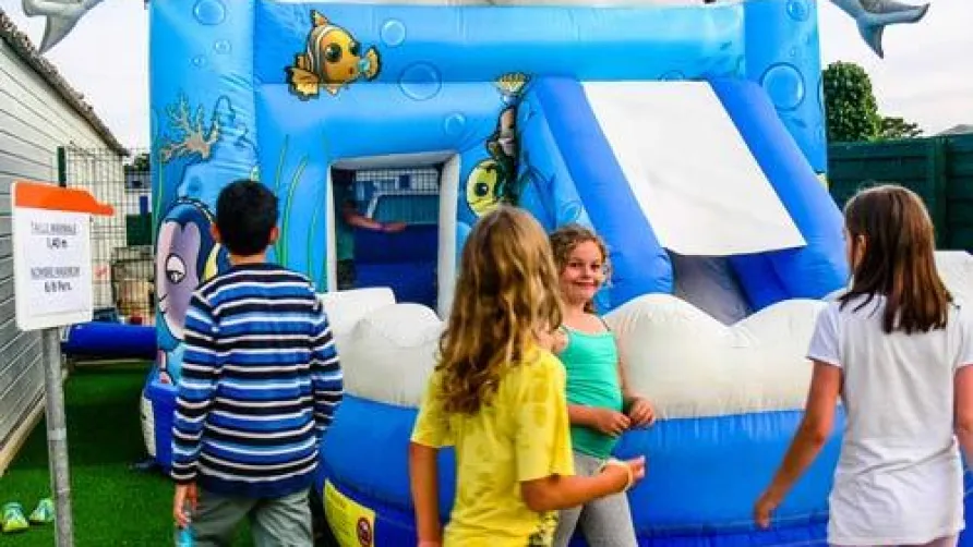 Camping Les Sables Vignier Plage