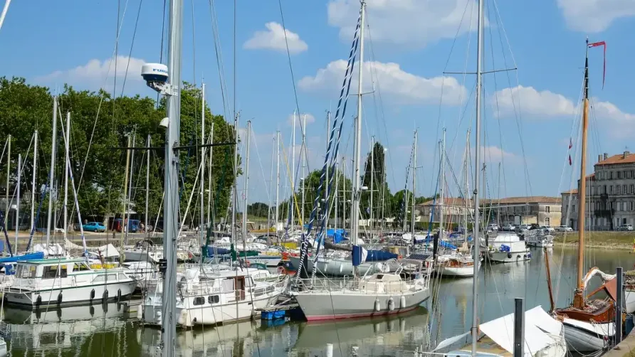 Camping Les Sables Vignier Plage
