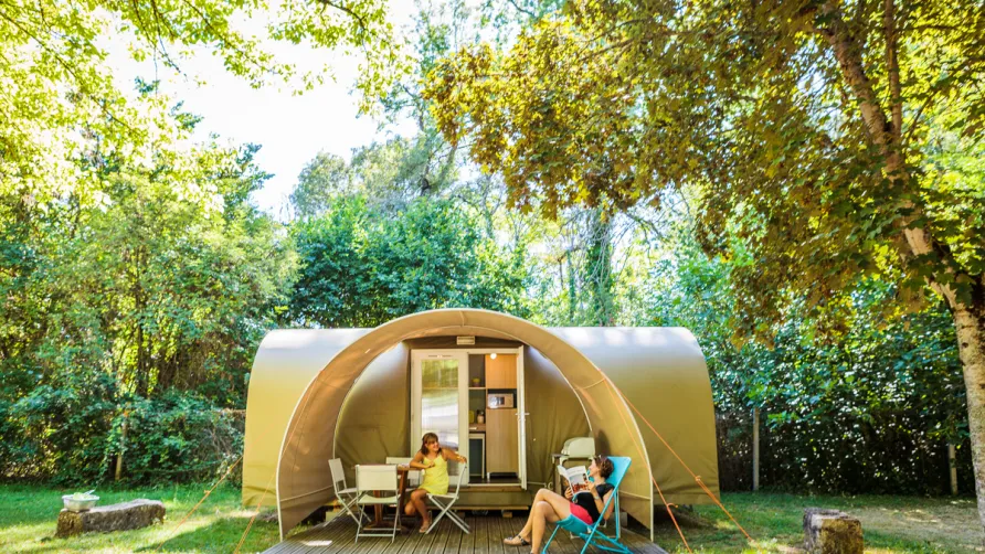 Flower Camping Le Soleil des Bastides