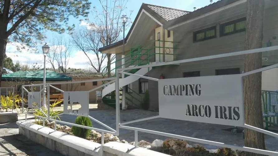 Camping Madrid Arco Iris