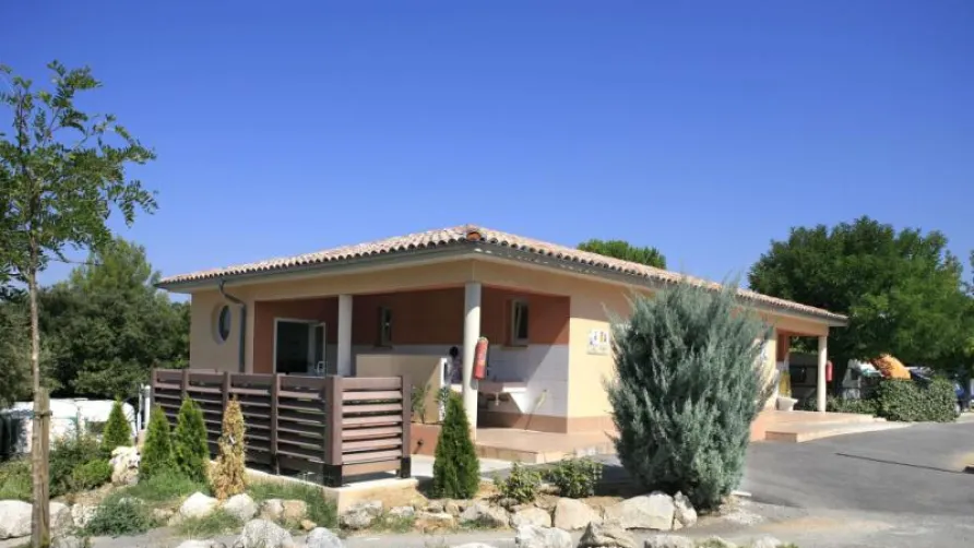 Camping La Pinède