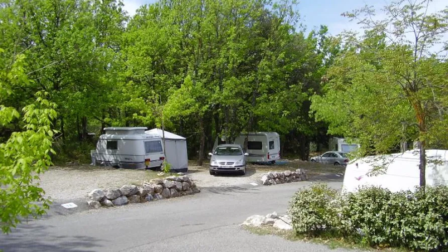 Camping La Pinède
