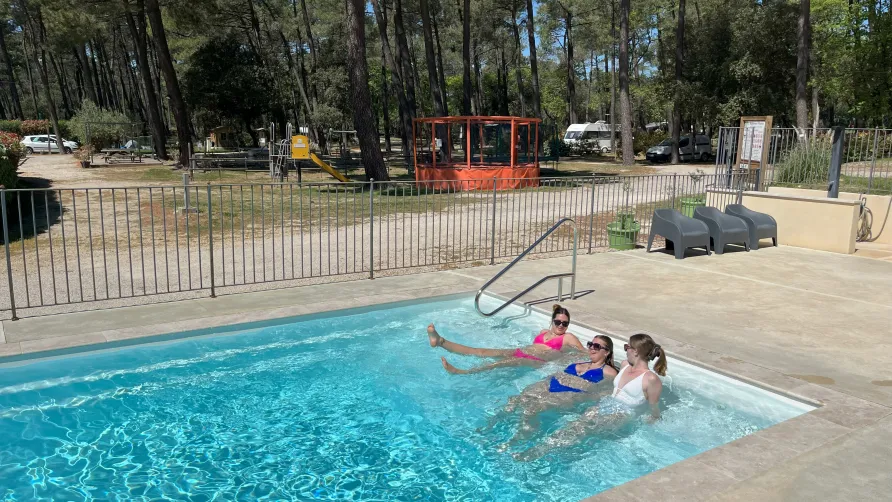 Camping La Simioune Vaucluse et Drome Provencale