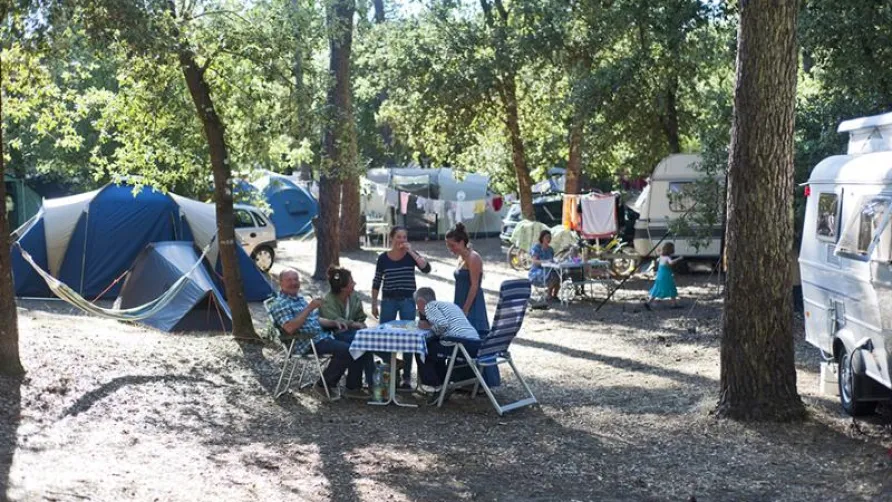 Huttopia Oléron Les Chênes Verts
