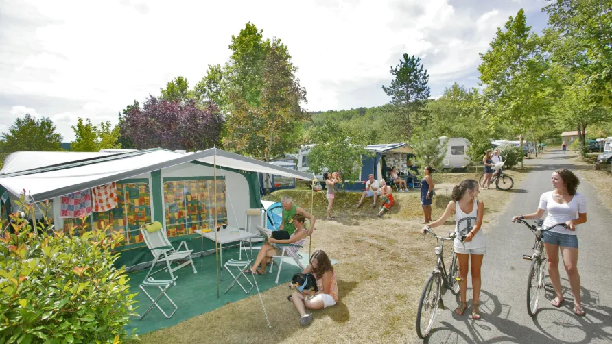 Camping La Peyrugue