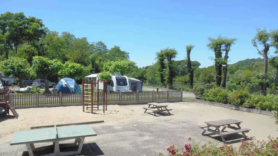 CAMPING DE LA BASTIDE