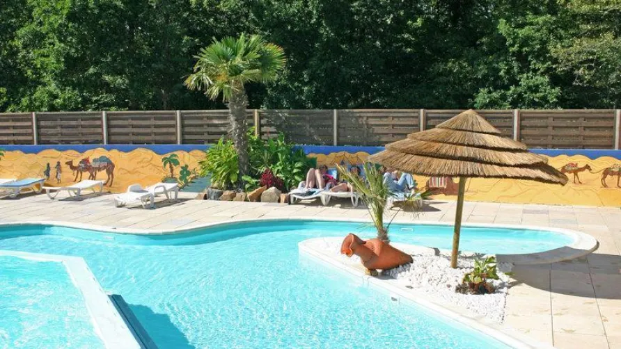 Camping Le Port Chéri