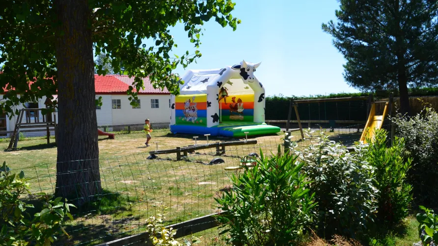 Camping Les Logeries