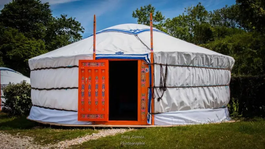 Camping Kerlaudy Mer et yourtes