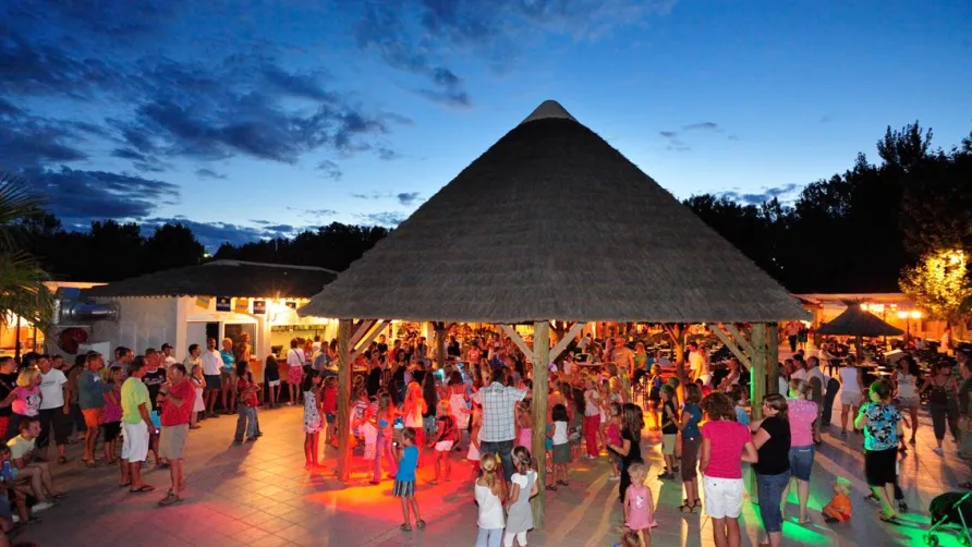 Camping Marvilla Parks - Domaine La Yole