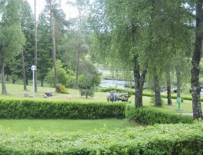 Camping Aux Portes Des Mille Sources