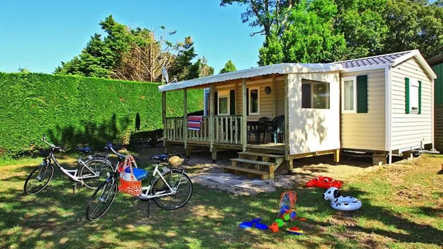 Camping Les Acacias