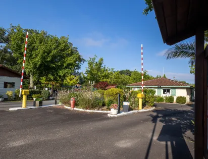 Camping Les Acacias