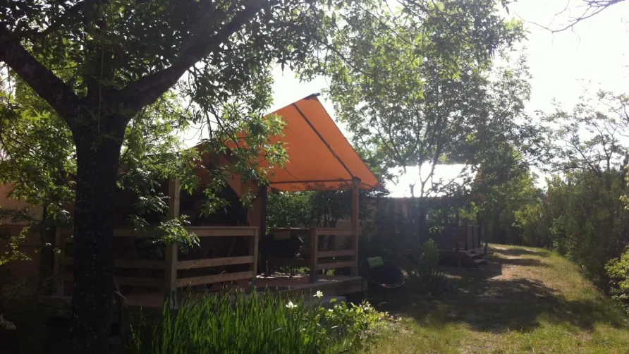Flower Camping Les Hauts de Rosans