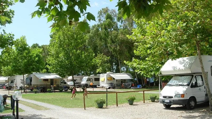 I Platani Area Camper