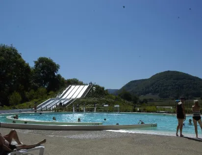 Domaine La Roche D'Ully ****