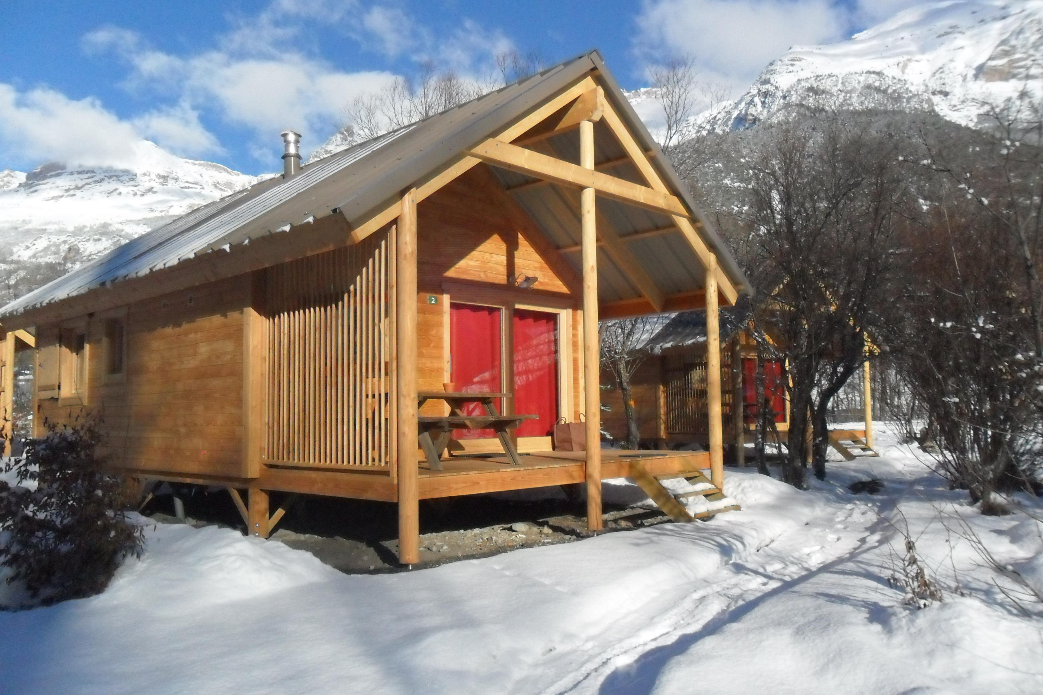 Les chalets Huttopia de Bourg-St-Maurice