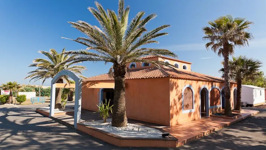 Centre Naturiste René OLTRA