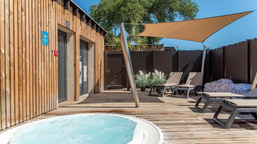 Camping Club Les Tamaris - MS Vacances