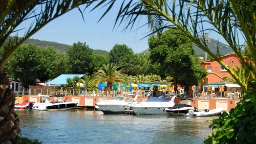 Holiday Marina Resort