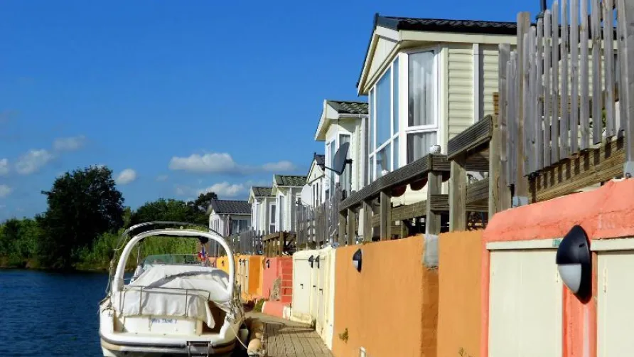Holiday Marina Resort