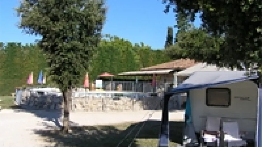 Camping des Favards