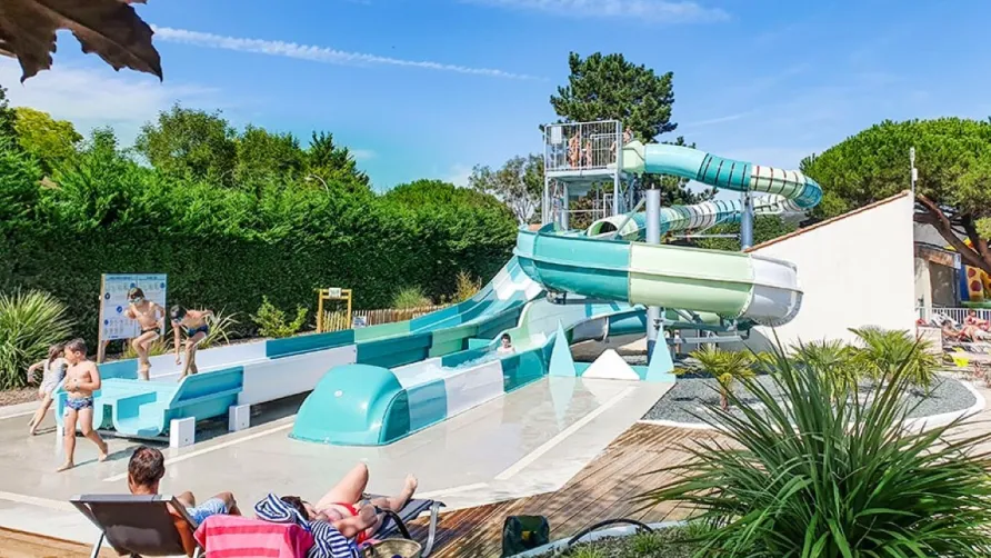 Flower Camping Le Nauzan Plage