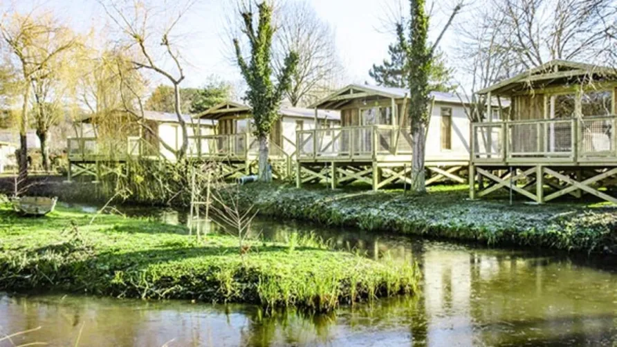 Flower Camping Le Nauzan Plage