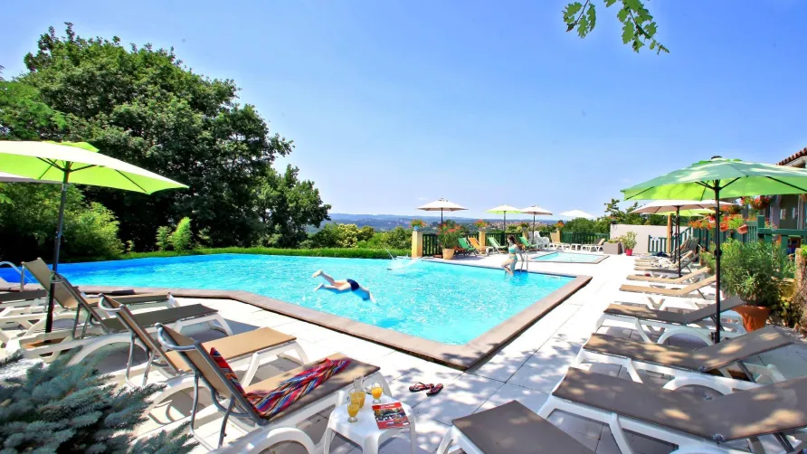 Les Ventoulines Village & Spa