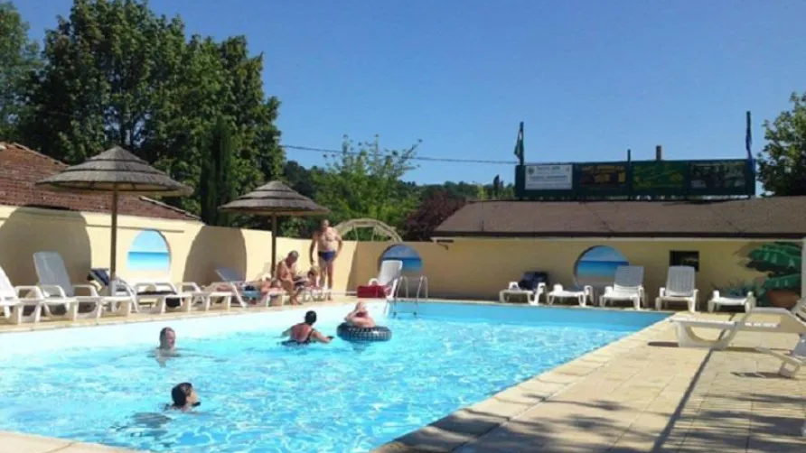 Camping Les Ulèzes