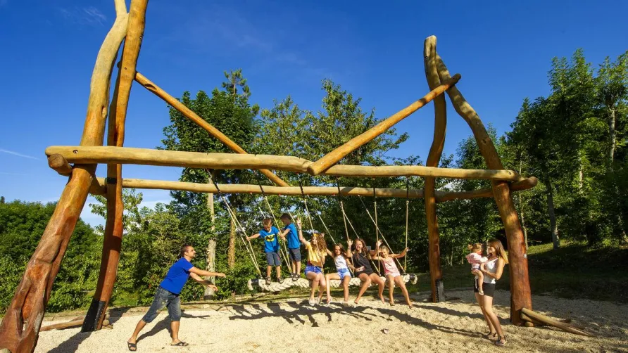 Capfun - Camping Les Falaises