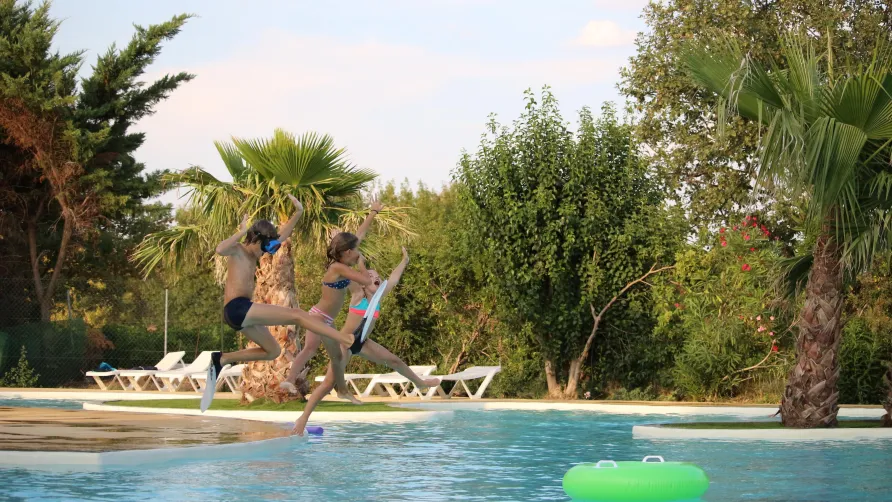 Flower Camping le Dolium