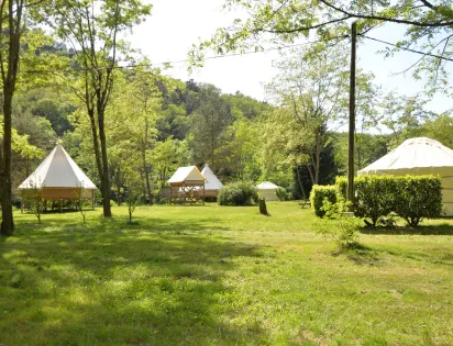 Ushuaïa Villages - Camping Le Viaduc ***