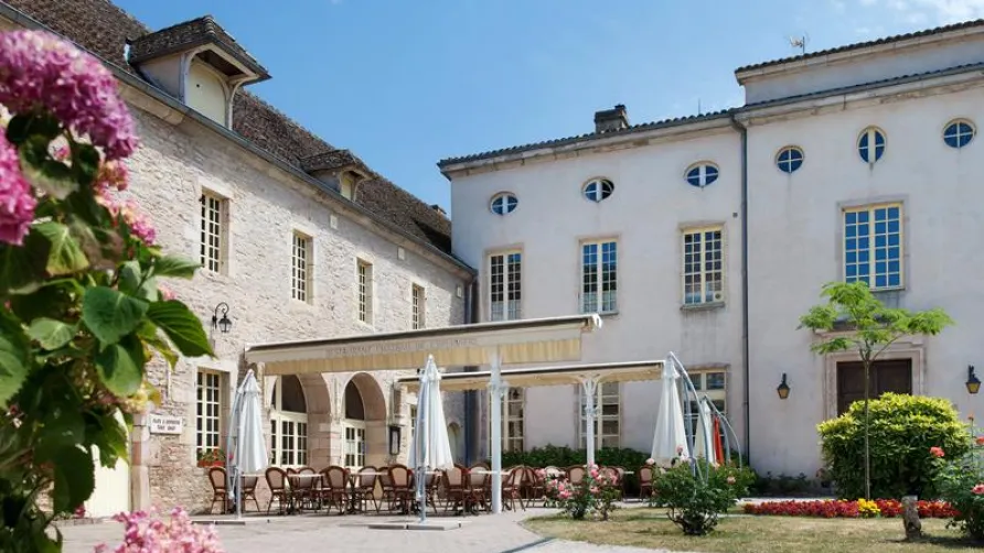 Castel Camping Château de L'Epervière