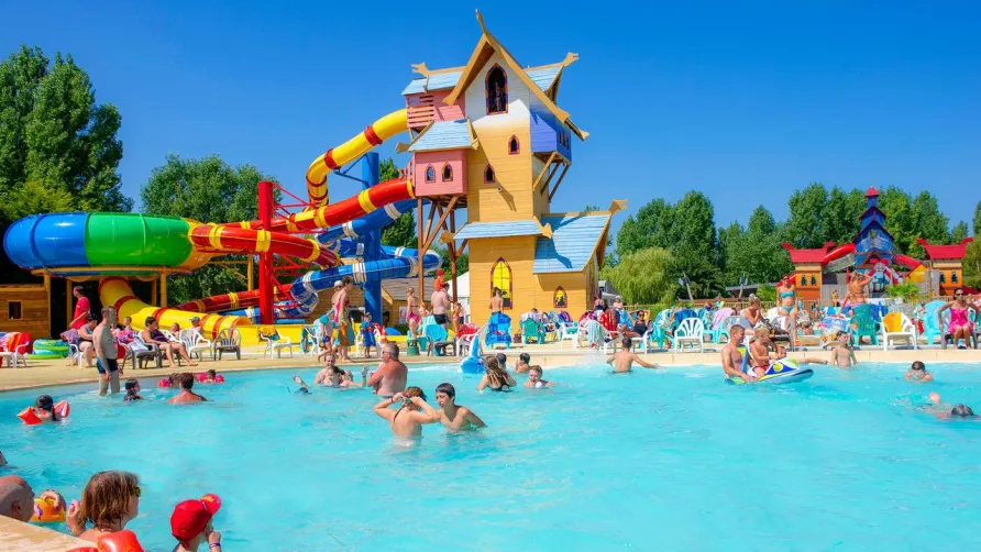 Capfun - Camping Donjon de Lars