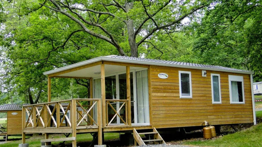 Castel Whaka Lodge - Lifestyle Nature Camp