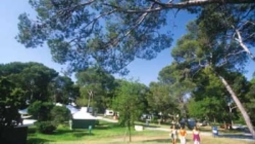 YELLOH! VILLAGE - Camping Plage du Dramont