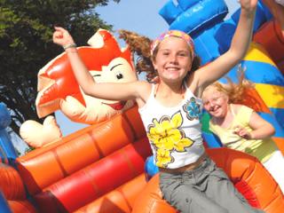 YELLOH! VILLAGE - Camping Plage du Dramont