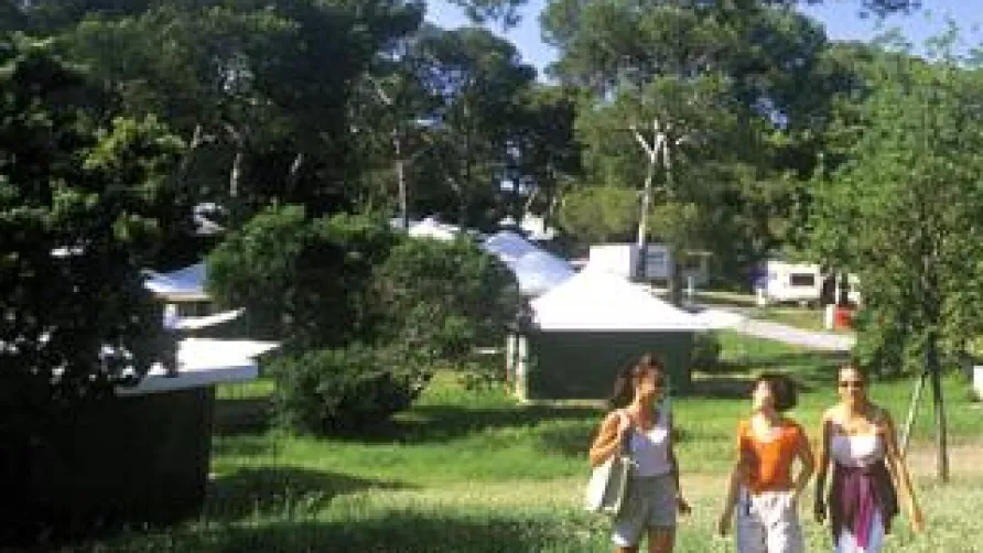 YELLOH! VILLAGE - Camping Plage du Dramont